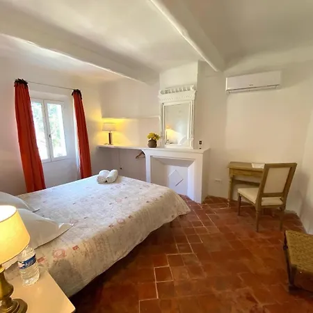 Le Domaine Saint Jean Bed and Breakfast Buitenkant foto
