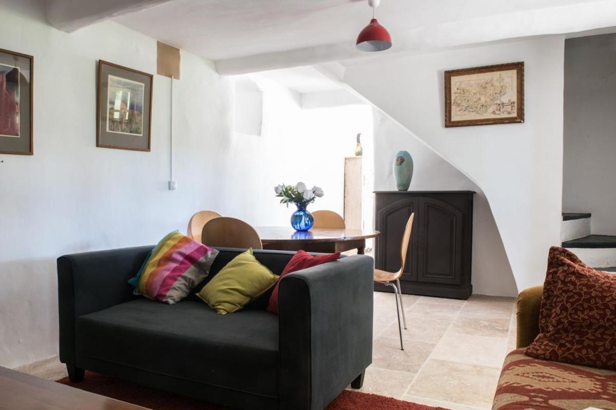 Le Domaine Jean Bed & Breakfast Saint-Saturnin-d'Apt